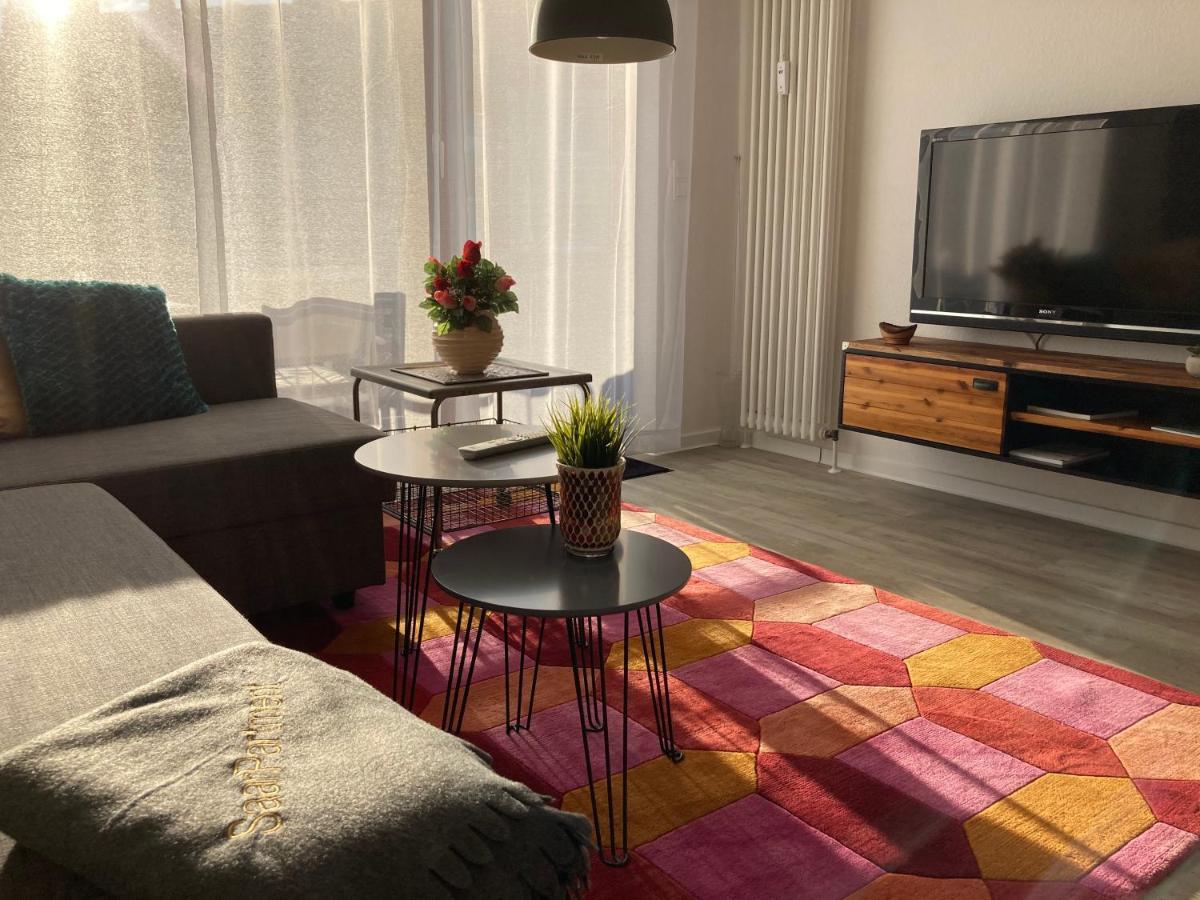 Living At Saarpartments -Adults Only- 2 Bedroom, Netflix - Business & Holiday Apartments For Long- And Short Term Stay, 3 Min To Train Station, Secure E-Bike Parking! Saarbrücken Exteriör bild